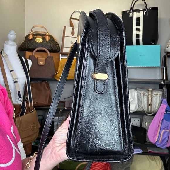 Vintage Bally Black Leather Curved Dome Crossbody Bag Made in Italy 1988-1994 - Picture 6 of 11
